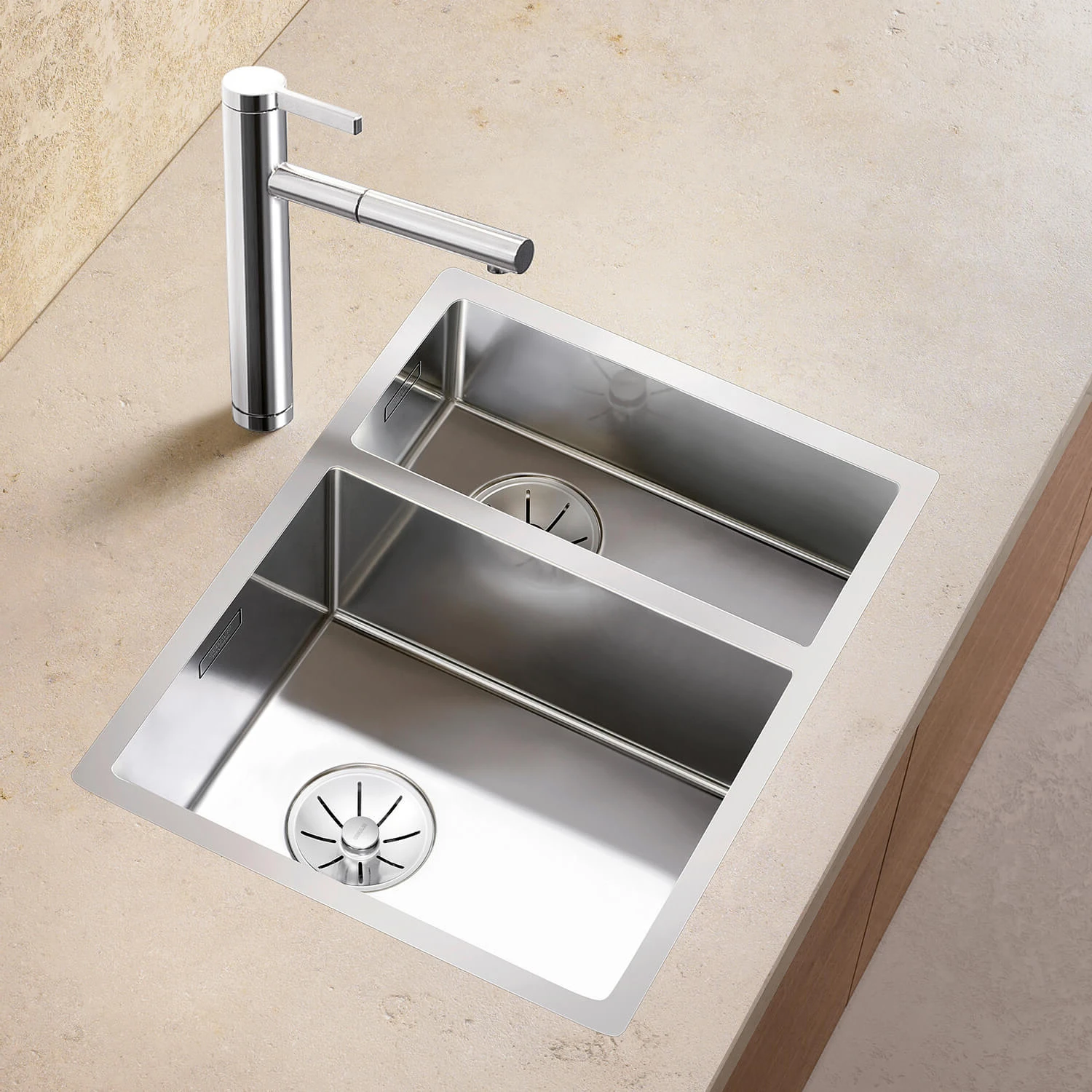 Blanco Claron 1.5 Bowl Satin Polish Stainless Steel Kitchen Sink & Waste With Right Hand Main Bowl - 585 X 440mm 4 Blanco Claron 1.5 Bowl Satin Polish Stainless Steel Kitchen Sink & Waste With Right Hand Main Bowl - 585 X 440mm - Image 2