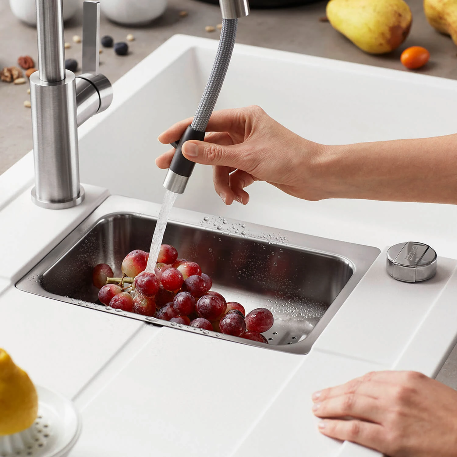 Blanco Metra 6 S 1.5 Bowl Inset Rock Grey Silgranit Composite Kitchen Sink & Waste With Reversible Drainer - 1000 X 500mm 7 Blanco Metra 6 S 1.5 Bowl Inset Rock Grey Silgranit Composite Kitchen Sink & Waste With Reversible Drainer - 1000 X 500mm - Image 5