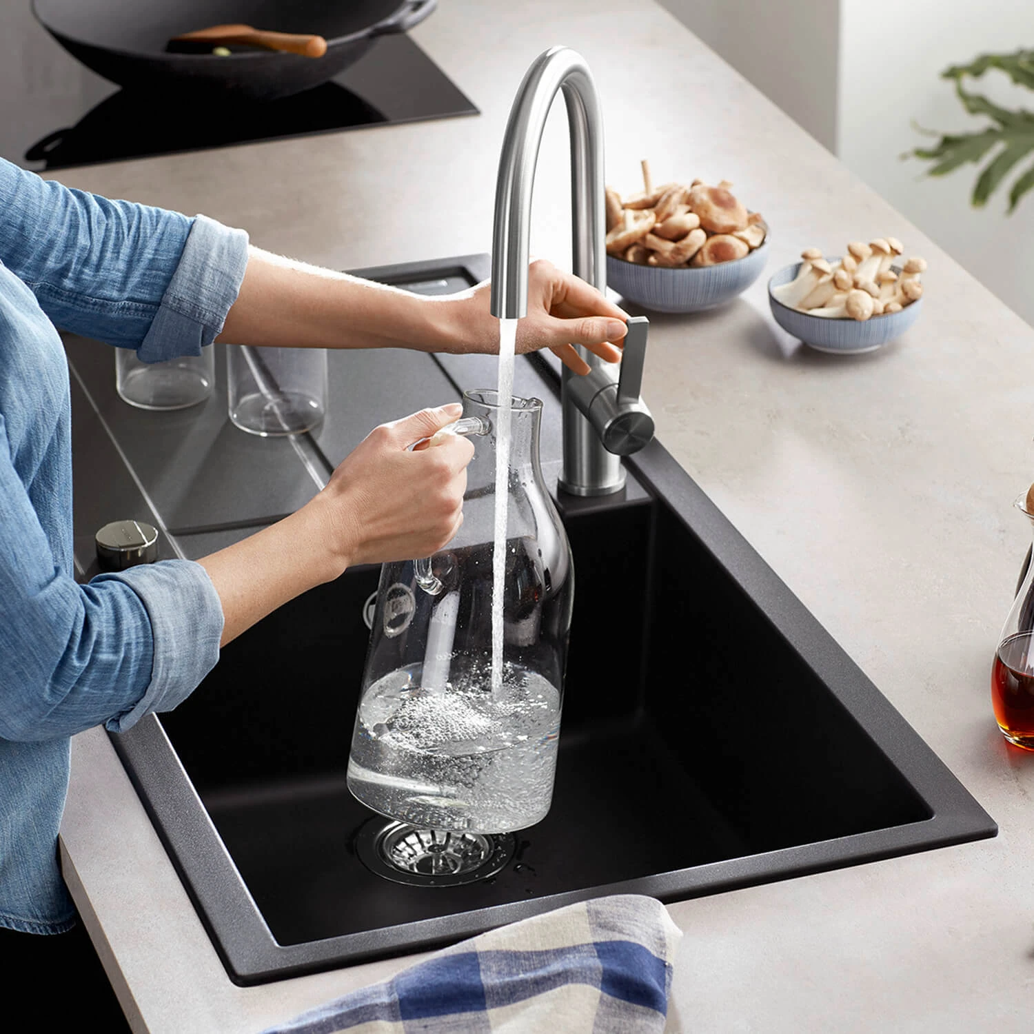 Blanco Metra XL 6 S 1 Bowl Inset Anthracite Silgranit Composite Kitchen Sink & Waste With Reversible Drainer - 1000 X 500mm 7 Blanco Metra XL 6 S 1 Bowl Inset Anthracite Silgranit Composite Kitchen Sink & Waste With Reversible Drainer - 1000 X 500mm - Image 5