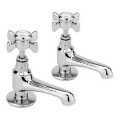 Sagittarius Churchman Pair Of Bath Taps