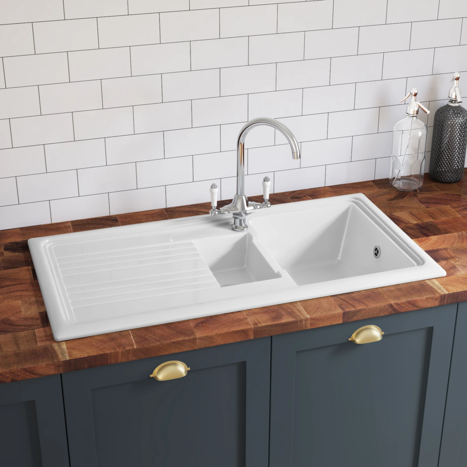 Butler & Rose 1.5 Bowl Ceramic Kitchen Sink And Butler & Rose Victoria Traditional Kitchen Mixer Tap 4 Butler & Rose 1.5 Bowl Ceramic Kitchen Sink And Butler & Rose Victoria Traditional Kitchen Mixer Tap - Image 2