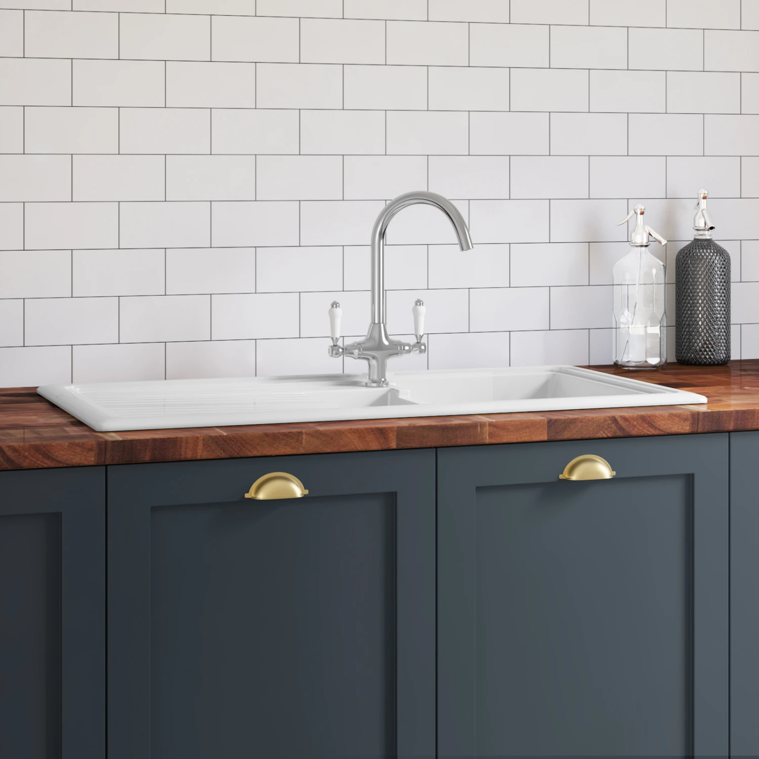 Butler & Rose 1.5 Bowl Ceramic Kitchen Sink And Butler & Rose Victoria Traditional Kitchen Mixer Tap 5 Butler & Rose 1.5 Bowl Ceramic Kitchen Sink And Butler & Rose Victoria Traditional Kitchen Mixer Tap - Image 3