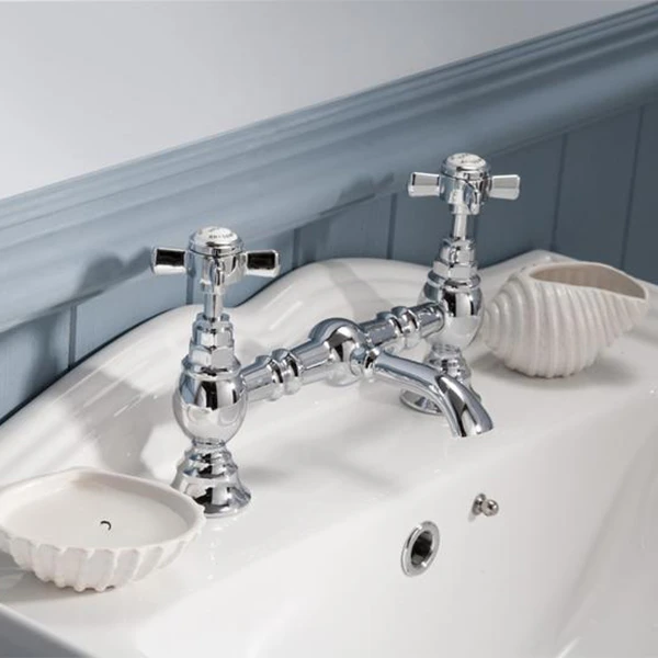 Nuie Beaumont Luxury Bridge Basin Mixer 4 Nuie Beaumont Luxury Bridge Basin Mixer - Image 2