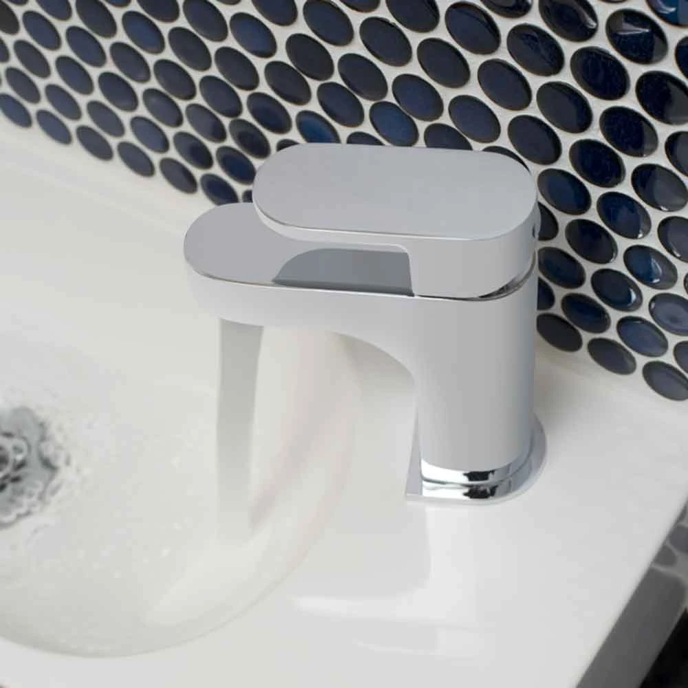 Vado Life Cloakroom Basin Mixer With Universal Clicker Waste 5 Vado Life Cloakroom Basin Mixer With Universal Clicker Waste - Image 3