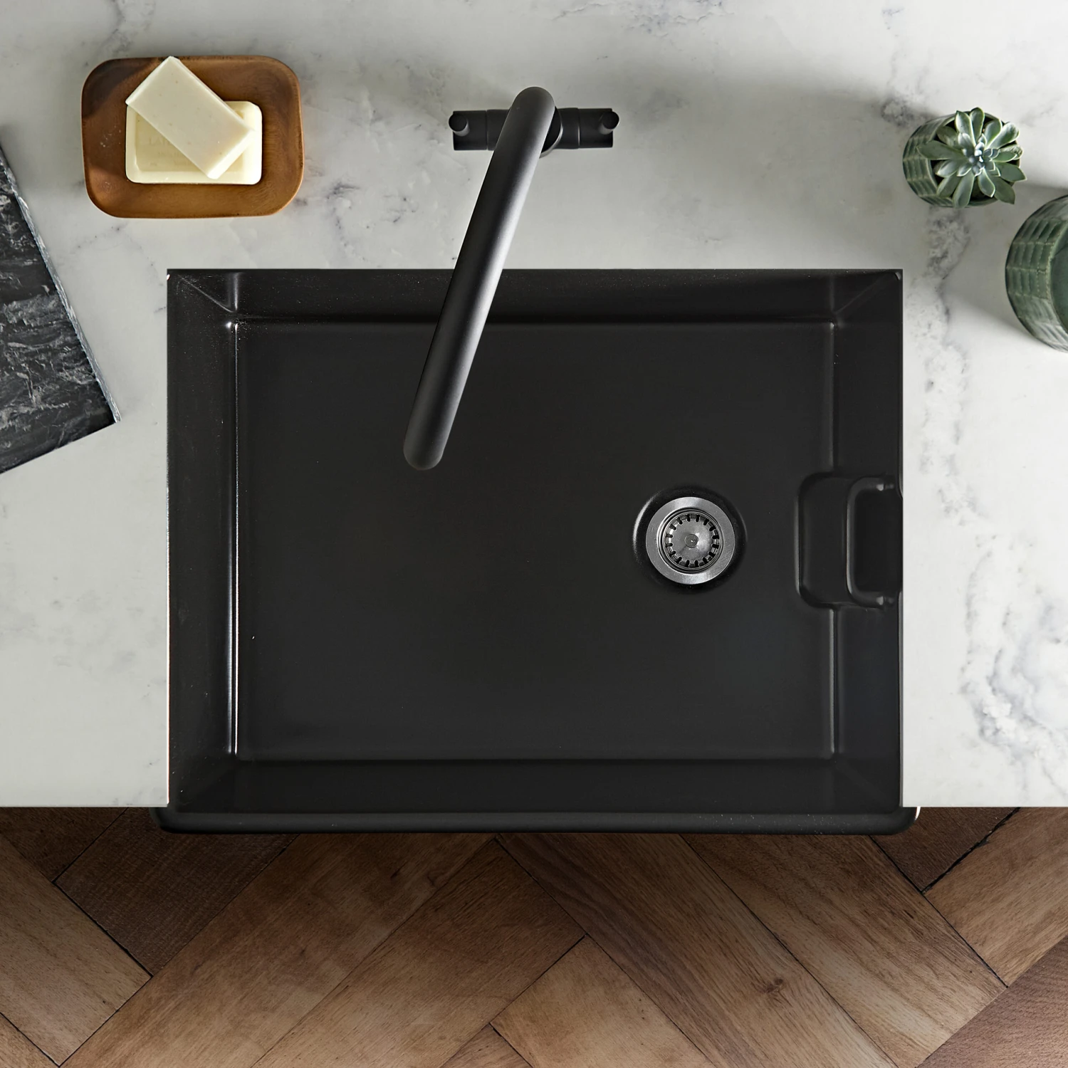 Rangemaster Grange Belfast 1 Bowl Matt Black Fireclay Ceramic Kitchen Sink & Waste - 595 X 455mm 3 Rangemaster Grange Belfast 1 Bowl Matt Black Fireclay Ceramic Kitchen Sink & Waste - 595 X 455mm