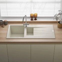 Reginox Harlem 1.5 Bowl White Granite Composite Kitchen Sink & Waste Kit - 1000 X 500mm -Vado Sale Store reginox harlem 1.5 bowl caffe silvery granite composite kitchen sink lifestyle 2