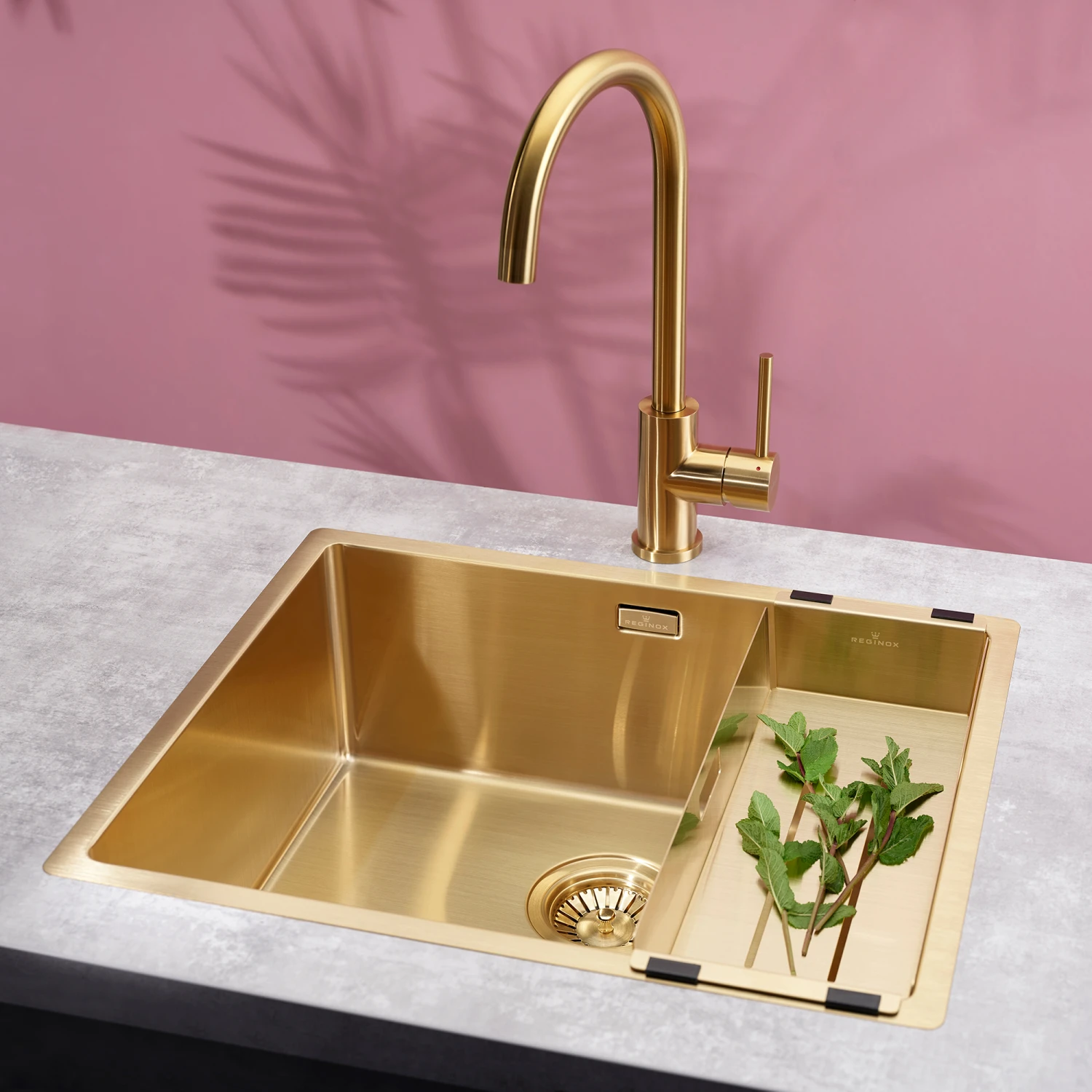 Reginox Miami 50x40 Single Bowl Gold Stainless Steel Inset / Undermount Kitchen Sink - 540 X 440mm 5 Reginox Miami 50x40 Single Bowl Gold Stainless Steel Inset / Undermount Kitchen Sink - 540 X 440mm - Image 3