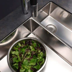 Reginox New York 1.5 Bowl Undermount Or Inset Stainless Steel Kitchen Sink And Integrated Waste With Left Hand Main Bowl - 580 X 440mm -Vado Sale Store reginox new york 34x40 18x40 closeup 2