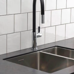 Reginox New York 1.5 Bowl Undermount Or Inset Stainless Steel Kitchen Sink And Integrated Waste With Left Hand Main Bowl - 580 X 440mm -Vado Sale Store reginox new york 34x40 18x40 lifestyle 8