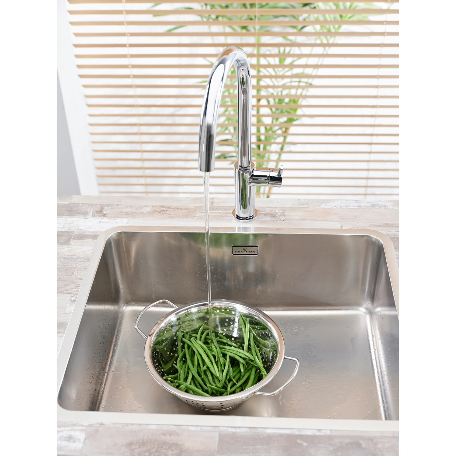 Reginox Ohio 50x40 Single Bowl Stainless Steel Inset / Undermount Kitchen Sink & Waste - 540 X 440mm 10 Reginox Ohio 50x40 Single Bowl Stainless Steel Inset / Undermount Kitchen Sink & Waste - 540 X 440mm - Image 8