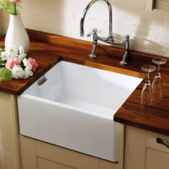 Shaws Classic Belfast Ceramic Single Bowl Kitchen Sink - 595 X 460mm -Vado Sale Store shaws classic belfast ceramic sink 595mm lifestyle2