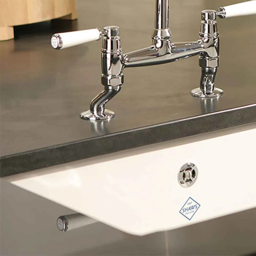 Shaws Classic Inset Or Undermount White Ceramic Single Bowl Kitchen Sink - 595mm X 460mm 5 Shaws Classic Inset Or Undermount White Ceramic Single Bowl Kitchen Sink - 595mm X 460mm - Image 3
