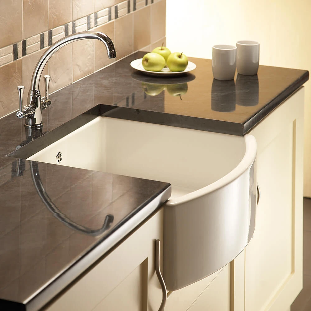 Shaws Waterside Curved Large Ceramic Single Bowl Belfast Kitchen Sink - 760mm X 530mm 5 Shaws Waterside Curved Large Ceramic Single Bowl Belfast Kitchen Sink - 760mm X 530mm - Image 3