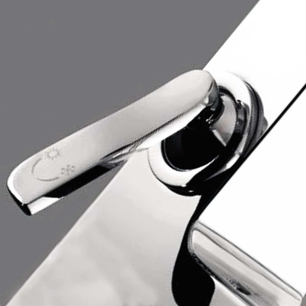 Flova Cascade 2 Hole Waterfall Bath Mixer Tap 5 Flova Cascade 2 Hole Waterfall Bath Mixer Tap - Image 3