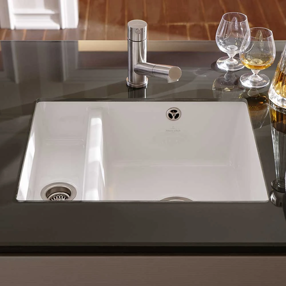 Villeroy & Boch Subway 60XU Alpine White Ceramic 1.5 Bowl Undermount Kitchen Sink With Right Hand Main Bowl - 545 X 440mm 4 Villeroy & Boch Subway 60XU Alpine White Ceramic 1.5 Bowl Undermount Kitchen Sink With Right Hand Main Bowl - 545 X 440mm - Image 2