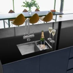 Caple Zona Large Single Bowl Brushed Stainless Steel Sink & Waste Kit With Accessory Pack - 496 X 300mm 14 Caple Zona Large Single Bowl Brushed Stainless Steel Sink & Waste Kit With Accessory Pack - 496 X 300mm -Vado Sale Store zona100 lifestyle 2